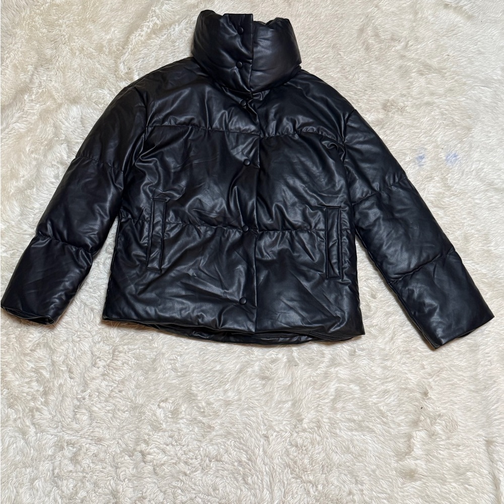 Bagatelle NYC Faux Leather Oversized Puffer Jacket - Size XS - Picture 3 of 7